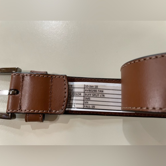Van Heusen Mens Tan “Buff Split Leather” Belt, Size 34, NWT - Picture 3 of 8